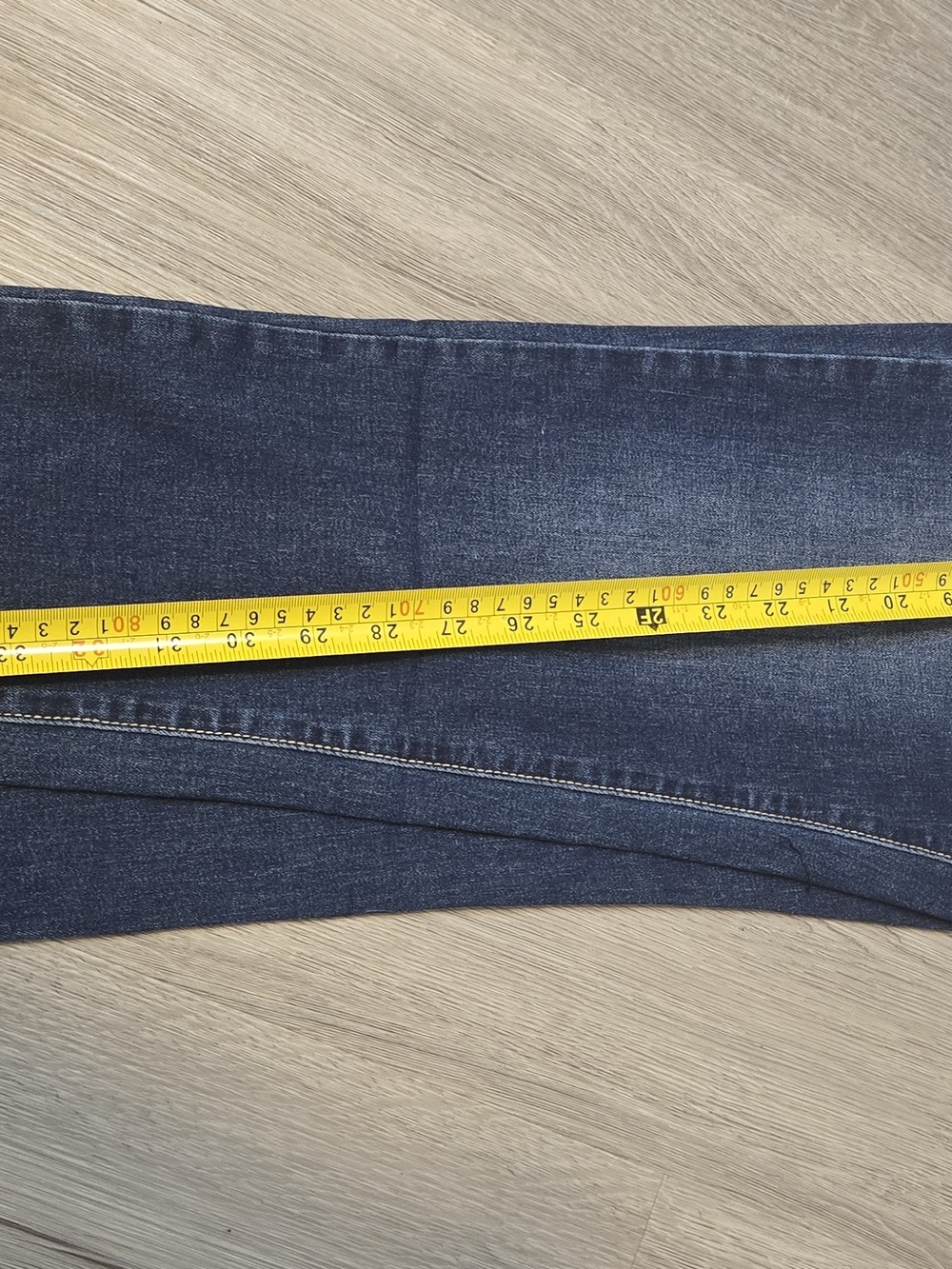 Women's Dark Blue Skinny Jeans with Red Lipstick Graphic - Picture 5 of 6